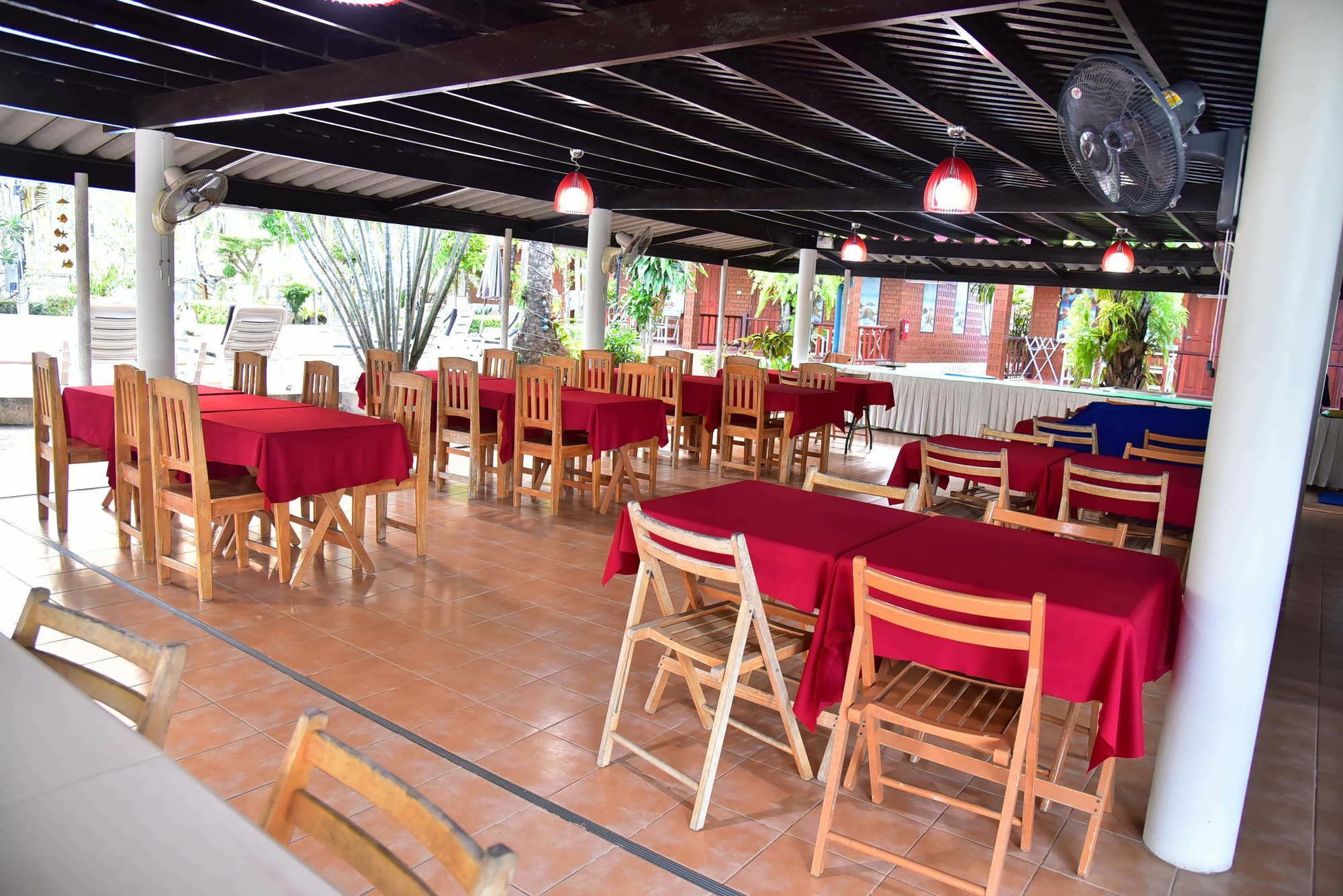 Ban Krut Resort Exterior photo